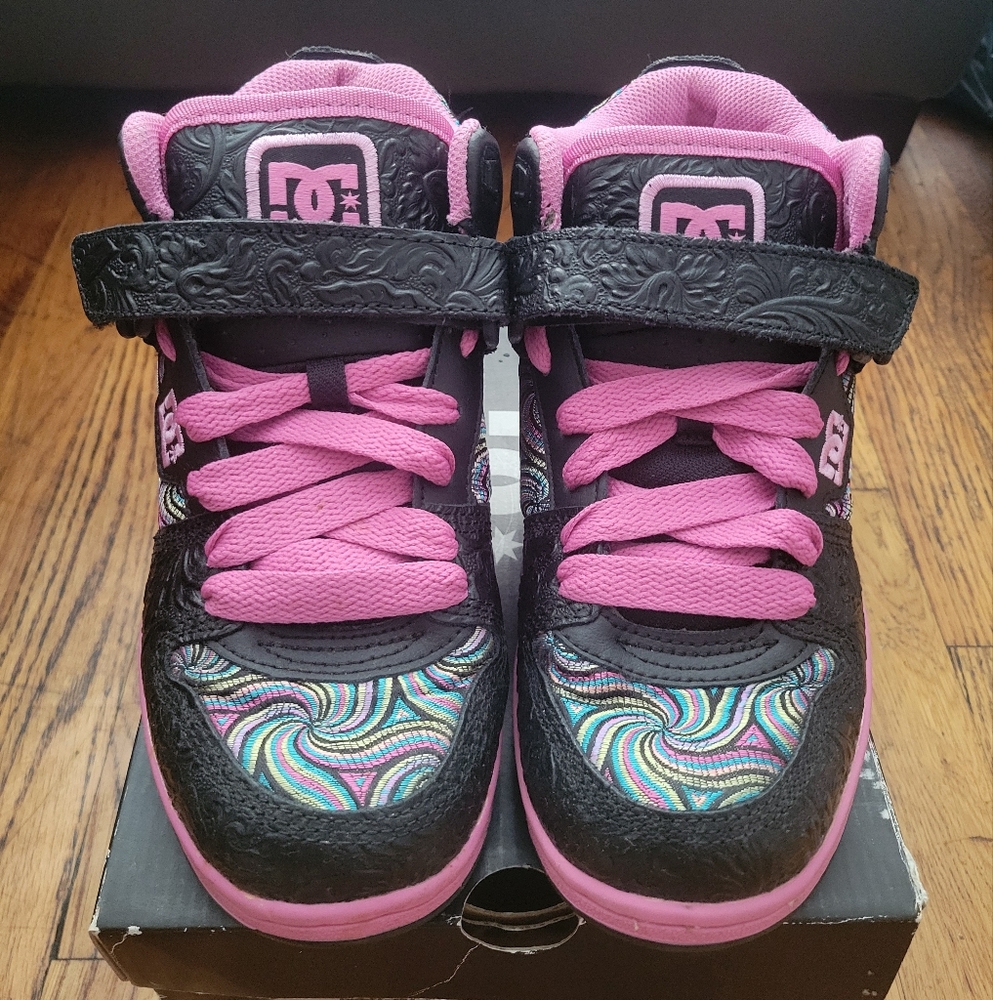 BNIB DC Shoes Women's Jersey City Sneaker